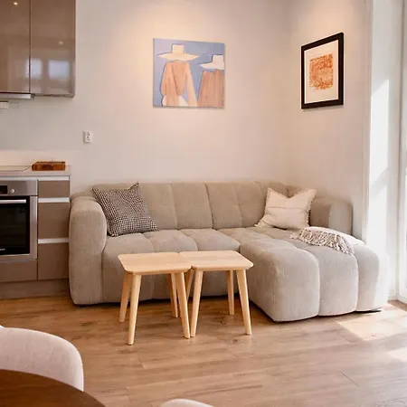 Central Apartment Apartamento *